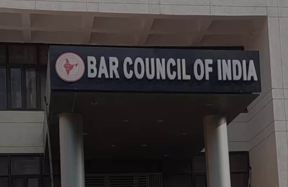 देशभर के लॉ कॉलेजों पर BCI का सख्त शिकंजा, नियमों के उल्लंघन पर होगी कड़ी कार्रवाई