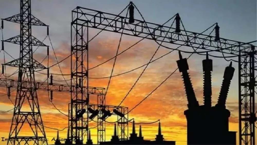 नायब सैनी सरकार का बड़ा फैसला, 26,161 ट्रांसफॉर्मर और कर्मचारियों के लिए 7,500 तक की सुरक्षा किट खरीदी जाएगी नायब सैनी सरकार का बड़ा फैसला, 26,161 ट्रांसफॉर्मर और कर्मचारियों के लिए 7,500 तक की सुरक्षा किट खरीदी जाएगी