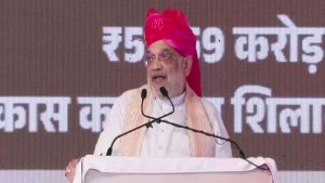 ‘वंदे मातरम्’ रोकने के आरोप पर भड़के अमित शाह, बोले- कांग्रेस को देश से माफी मांगनी चाहिए