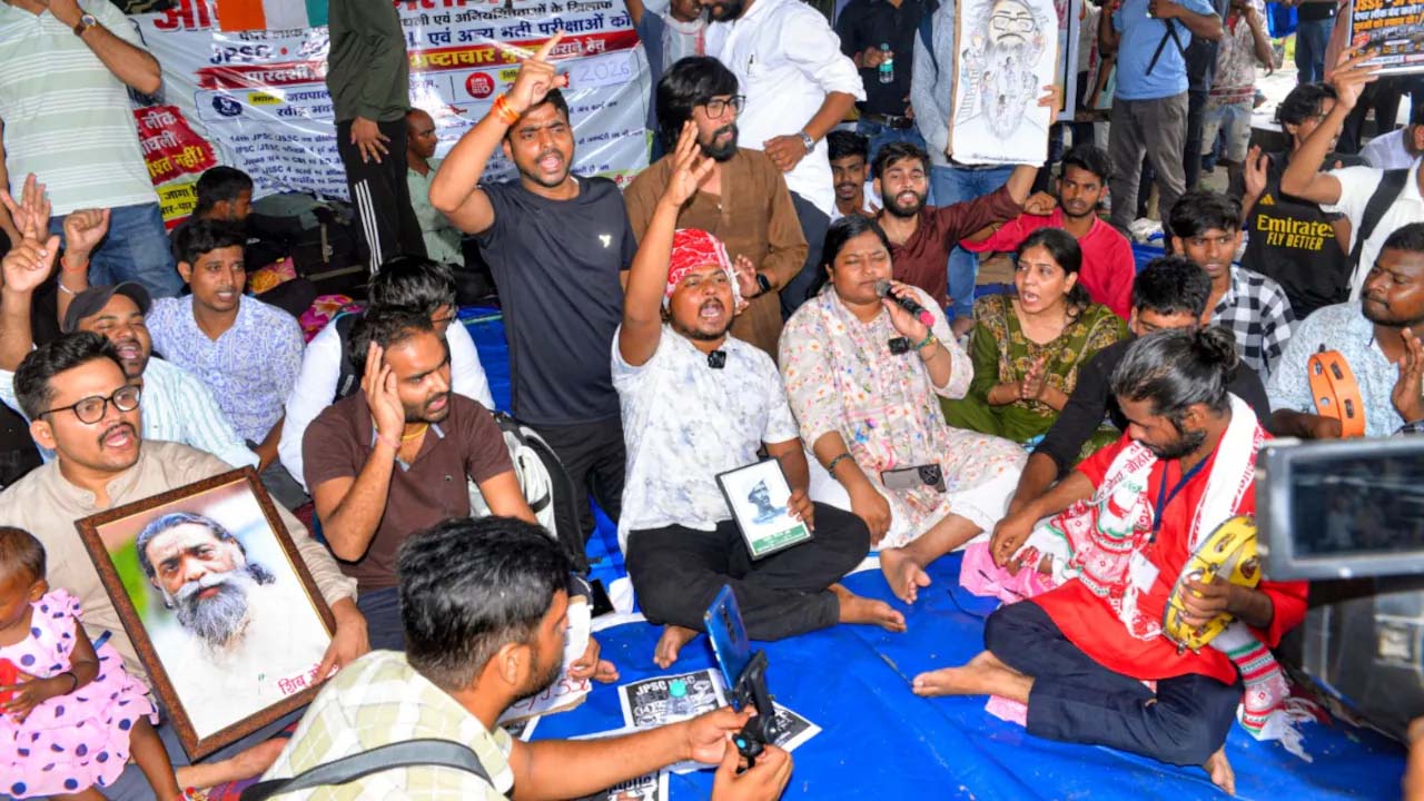 JPSC-JSSC परीक्षा रद्द और CBI जांच की मांग, आंदोलन के 16वें दिन सरकार से फिर बातचीत