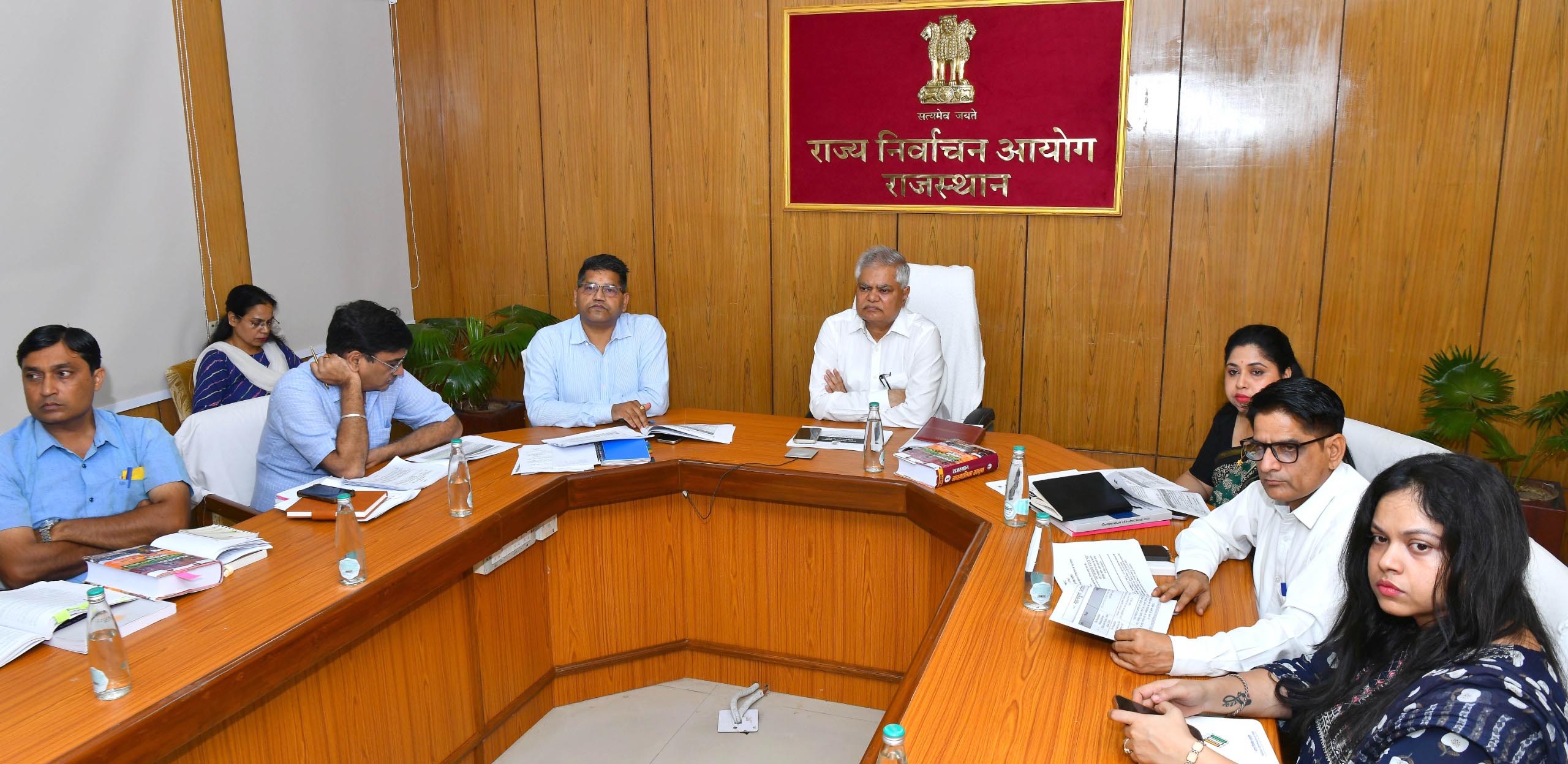 नगरीय निकाय चुनाव को लेकर अधिकारियों की ट्रेनिंग, निर्वाचन आयुक्त ने दिए सख्त निर्देश नगरीय निकाय चुनाव को लेकर अधिकारियों की ट्रेनिंग, निर्वाचन आयुक्त ने दिए सख्त निर्देश