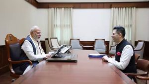 हमेशा याद रखूंगा यह मुलाकात’: राघव चड्ढा ने पीएम नरेंद्र मोदी से की मुलाकात, दिया खास सरप्राइज गिफ्ट
