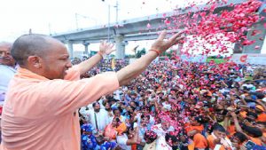 मेरठ में आज शिवभक्तों पर पुष्पवर्षा करेंगे CM योगी, कांवड़ यात्रा में दिखेगा भव्य नजारा मेरठ में आज शिवभक्तों पर पुष्पवर्षा करेंगे CM योगी, कांवड़ यात्रा में दिखेगा भव्य नजारा