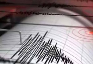 नासिक-पालघर में लगातार भूकंप के झटके क्यों? वैज्ञानिकों ने बताया ‘Earthquake Swarm’ का कारण नासिक-पालघर में लगातार भूकंप के झटके क्यों? वैज्ञानिकों ने बताया ‘Earthquake Swarm’ का कारण