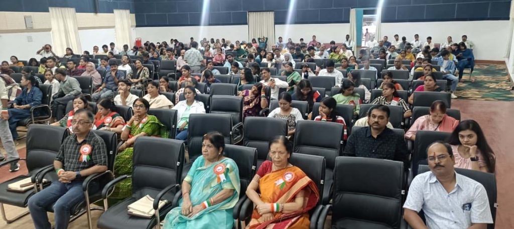 विद्या भारती सचिव का संदेश, शिक्षा के साथ देशभक्ति जरूरी बताई