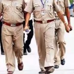 महिलाओं के खिलाफ अपराधों पर सरकार सख्त शिक्षक पर हुई एफआईआर, तत्काल किया निलंबित