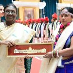 नारायणपुर के मांझी-चालकी और ‘बस्तर पंडुम’ विजेताओं ने राष्ट्रपति से की सौजन्य भेंट नारायणपुर के मांझी-चालकी और ‘बस्तर पंडुम’ विजेताओं ने राष्ट्रपति से की सौजन्य भेंट