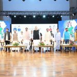 राष्ट्रीय हथकरघा दिवस पर बदलते बस्तर की प्रेरक तस्वीर : आत्मसमर्पित महिलाओं ने किया रैंप वॉक