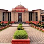 सौतेली विधवा मां के हक में हाईकोर्ट का फैसला, तीनों बेटों को देना होगा 3-3 हजार रुपए