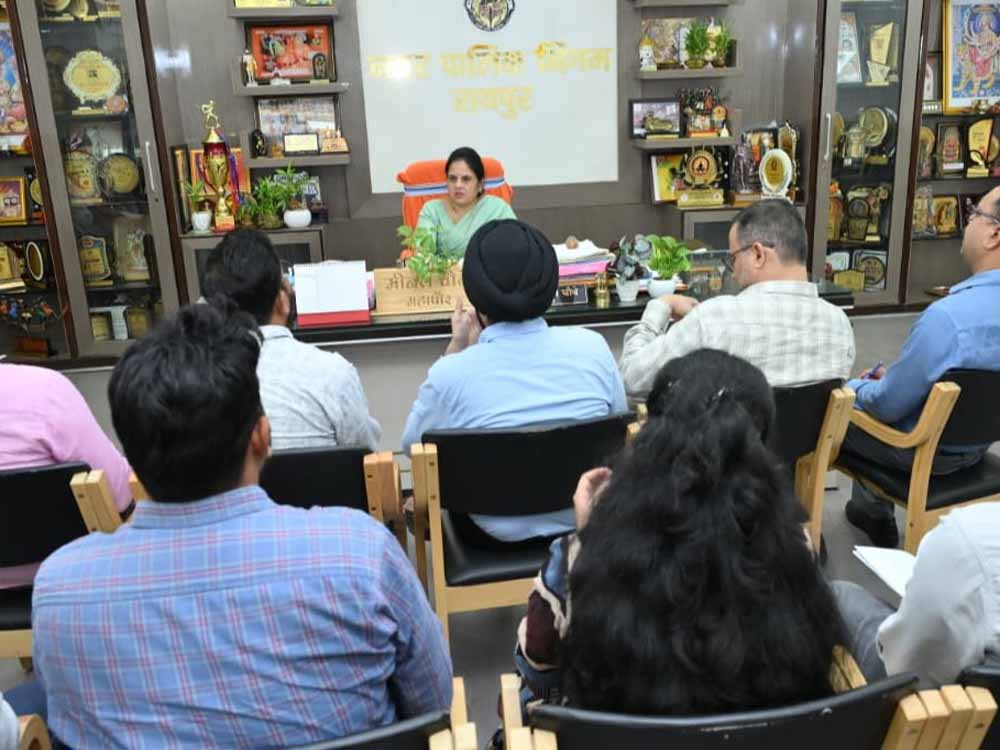सितंबर में 7 दिन नहीं बिकेगा मांस-मटन, CG में बिक्री पर प्रतिबंध सितंबर में 7 दिन नहीं बिकेगा मांस-मटन, CG में बिक्री पर प्रतिबंध