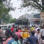 छत्तीसगढ़ में भीषण सड़क हादसा, बस-बोलेरो की भिड़ंत में कई लोग घायल छत्तीसगढ़ में भीषण सड़क हादसा, बस-बोलेरो की भिड़ंत में कई लोग घायल