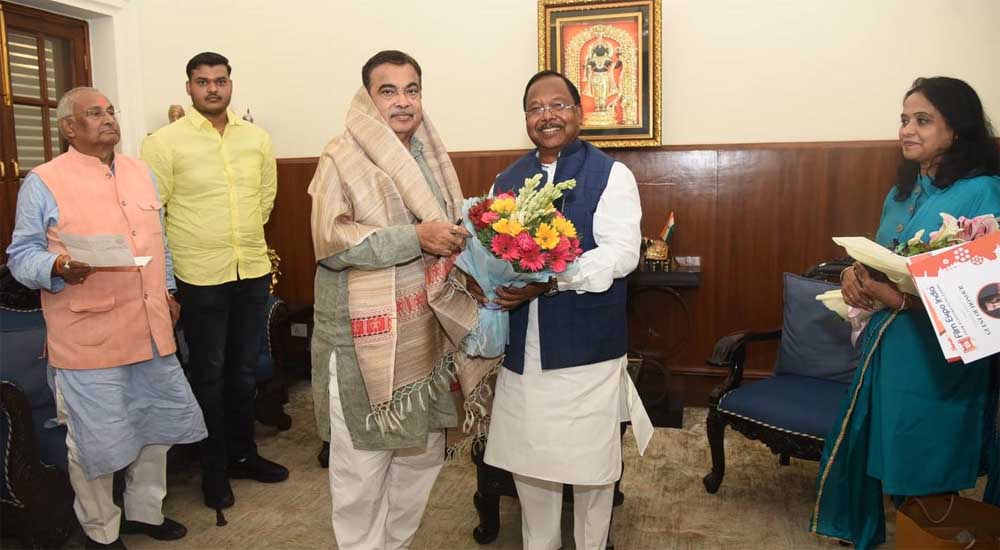 मंत्री रामविचार नेताम ने केंद्रीय परिवहन मंत्री नितिन गडकरी से दिल्ली में की सौजन्य मुलाकात मंत्री रामविचार नेताम ने केंद्रीय परिवहन मंत्री नितिन गडकरी से दिल्ली में की सौजन्य मुलाकात