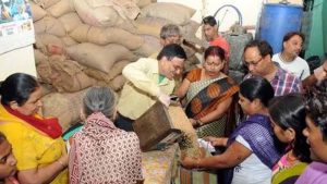 सरकारी राशन नहीं लिया तो होगी कार्रवाई! हरियाणा में 6 महीने से निष्क्रिय राशन कार्ड होंगे ब्लॉक सरकारी राशन नहीं लिया तो होगी कार्रवाई! हरियाणा में 6 महीने से निष्क्रिय राशन कार्ड होंगे ब्लॉक