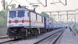 Railway News: अक्टूबर में दिल्ली-रेवाड़ी सहित 23 ट्रेनें कैंसिल, यात्रियों की बढ़ेगी परेशानी