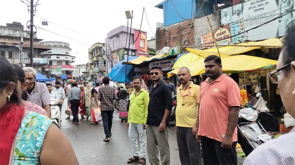 पर्वों के दौरान नागरिक सुविधा को सुदृढ़ बनाए रखने हेतु निगम प्रशासन मुस्तैद