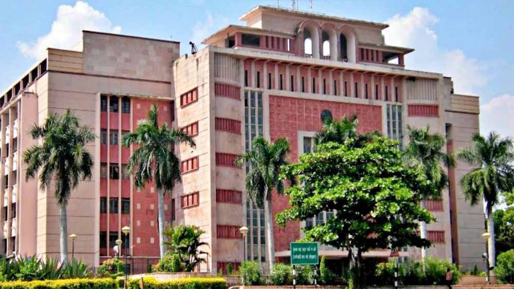 मध्य प्रदेश में बड़ा प्रशासनिक फेरबदल, 32 IAS अधिकारियों के ट्रांसफर; कई CEO और निगम आयुक्त बदले मध्य प्रदेश में बड़ा प्रशासनिक फेरबदल, 32 IAS अधिकारियों के ट्रांसफर; कई CEO और निगम आयुक्त बदले