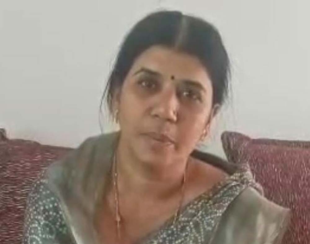 सक्षम योजना से संवरी किस्मतः ईंट के कारोबार से आत्मनिर्भरता की नई इबारत लिख रहीं कुसुम सक्षम योजना से संवरी किस्मतः ईंट के कारोबार से आत्मनिर्भरता की नई इबारत लिख रहीं कुसुम