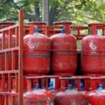 LPG ग्राहकों के लिए जरूरी खबर, 6 दिन में e-KYC नहीं कराई तो बंद हो सकती है बुकिंग LPG ग्राहकों के लिए जरूरी खबर, 6 दिन में e-KYC नहीं कराई तो बंद हो सकती है बुकिंग