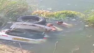 Punjab Accident: तेज रफ्तार कार तालाब में गिरी, AAP के तीन कार्यकर्ताओं की दर्दनाक मौत