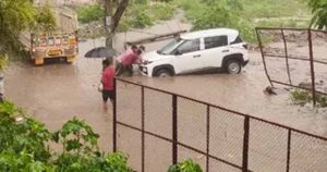 चंडीगढ़ में बारिश का दौर जारी, 19 अगस्त तक बरसेंगे बादल; लोगों को सतर्क रहने की सलाह
