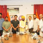 पंजाब T20 लीग 30 अगस्त से शुरू, 6 टीमों में भिड़ेंगे क्रिकेट के सितारे पंजाब T20 लीग 30 अगस्त से शुरू, 6 टीमों में भिड़ेंगे क्रिकेट के सितारे