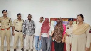 पिता की हैवानियत से कांपा रायपुर: नाबालिग बेटी से दुष्कर्म, प्रसव के बाद नवजात को बेचने का आरोप पिता की हैवानियत से कांपा रायपुर: नाबालिग बेटी से दुष्कर्म, प्रसव के बाद नवजात को बेचने का आरोप