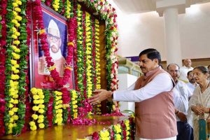 प्रदेश के मुख्यमंत्री के रूप में पं. रविशंकर शुक्ल का योगदान सदैव स्मरणीय रहेगा : मुख्यमंत्री डॉ. यादव