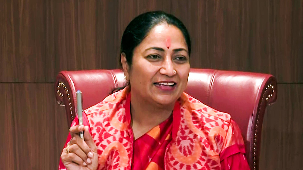 Delhi Slum Housing Bill: इस साल तक बनी झुग्गियों के बदले मिलेगा पक्का मकान, विधानसभा में बिल पास