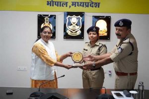 44 प्रशिक्षित जवान आपदा राहत एवं बचाव कार्यों के लिए हुए तैयार 44 प्रशिक्षित जवान आपदा राहत एवं बचाव कार्यों के लिए हुए तैयार