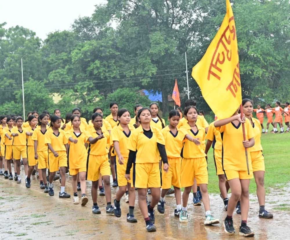 केंद्रीय राज्य मंत्री  तोखन साहू ने चार दिवसीय प्रतियोगिता का किया उद्घाटन, पांचों संभागों के 540 खिलाड़ियों ने किया आकर्षक मार्चपास्ट