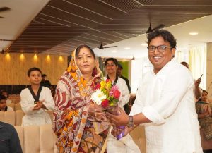 *वैढ़न में ताइक्वांडो छात्र एवं अंतरराष्ट्रीय मास्टर अनस खान किए गए सम्मानित बेटियों को आत्मरक्षा के लिए प्रेरित करने का लिया संकल्प* *वैढ़न में ताइक्वांडो छात्र एवं अंतरराष्ट्रीय मास्टर अनस खान किए गए सम्मानित बेटियों को आत्मरक्षा के लिए प्रेरित करने का लिया संकल्प*