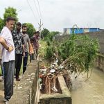 पीड़ित परिवारों के घरों तक पहुंचकर जलभराव से हुए नुकसान का किया प्रत्यक्ष अवलोकन पीड़ित परिवारों के घरों तक पहुंचकर जलभराव से हुए नुकसान का किया प्रत्यक्ष अवलोकन