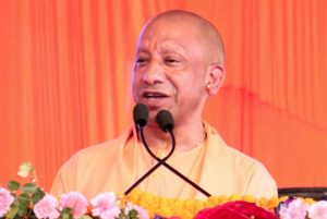 मुख्यमंत्री ने दिगंबर अखाड़े में आयोजित कार्यक्रम में 23वीं पुण्यतिथि पर परमहंस रामचंद्र दास जी महाराज को श्रद्धांजलि अर्पित की