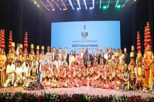 पारंपरिक संगीत, नृत्य और लोककलाओं के माध्यम से सांस्कृतिक आदान-प्रदान को मिला बढ़ावा