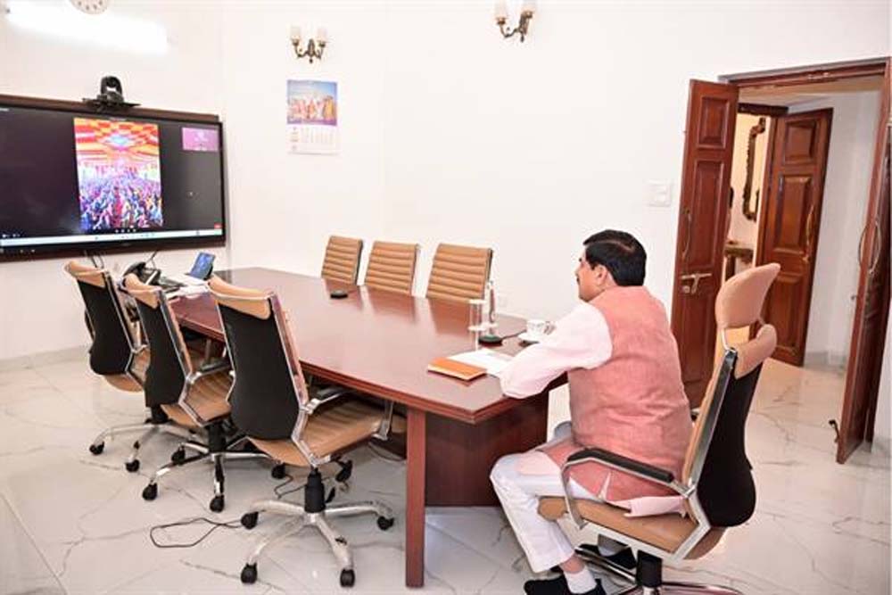 उज्जैन के विभिन्न वार्डों में रक्षाबंधन पर्व पर भव्य कार्यक्रम आयोजित उज्जैन के विभिन्न वार्डों में रक्षाबंधन पर्व पर भव्य कार्यक्रम आयोजित