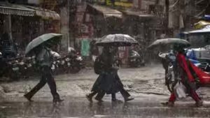 25 राज्यों में मूसलाधार बारिश की चेतावनी, यूपी-बिहार समेत कई जगह वज्रपात और तूफान का खतरा