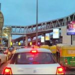 रानी कमलापति स्टेशन पर ट्रैफिक व्यवस्था बेपटरी, प्रीमियम ट्रेनों के वक्त आधे घंटे तक जाम में फंसे वाहन रानी कमलापति स्टेशन पर ट्रैफिक व्यवस्था बेपटरी, प्रीमियम ट्रेनों के वक्त आधे घंटे तक जाम में फंसे वाहन