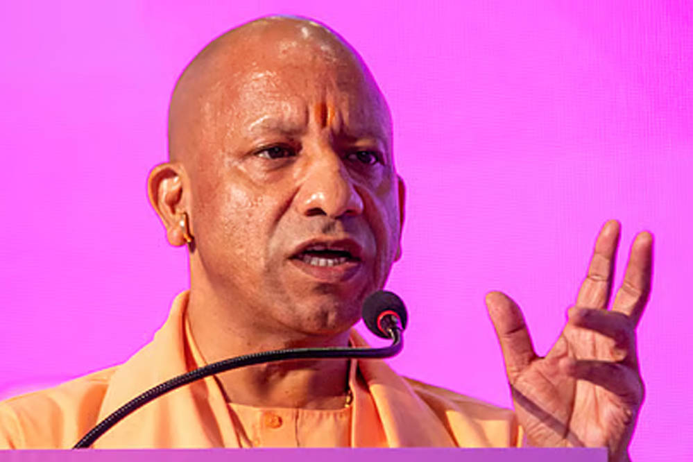 नोएडा इंटरनेशनल एयरपोर्ट और इंटरनेशनल फिल्म सिटी के पास विकसित होगा हाईटेक हब-CM योगी