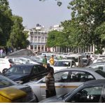 प्रदूषण पर दिल्ली सरकार का प्लान, पार्किंग शुल्क बढ़ेगा; EV पार्किंग फ्री