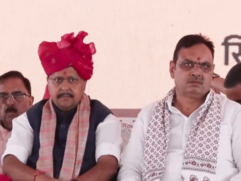 दीनदयाल जयंती पर ‘सेवा संकल्प सभा’, नितिन नवीन ने कार्यकर्ताओं को दिया जनसेवा का संदेश दीनदयाल जयंती पर ‘सेवा संकल्प सभा’, नितिन नवीन ने कार्यकर्ताओं को दिया जनसेवा का संदेश