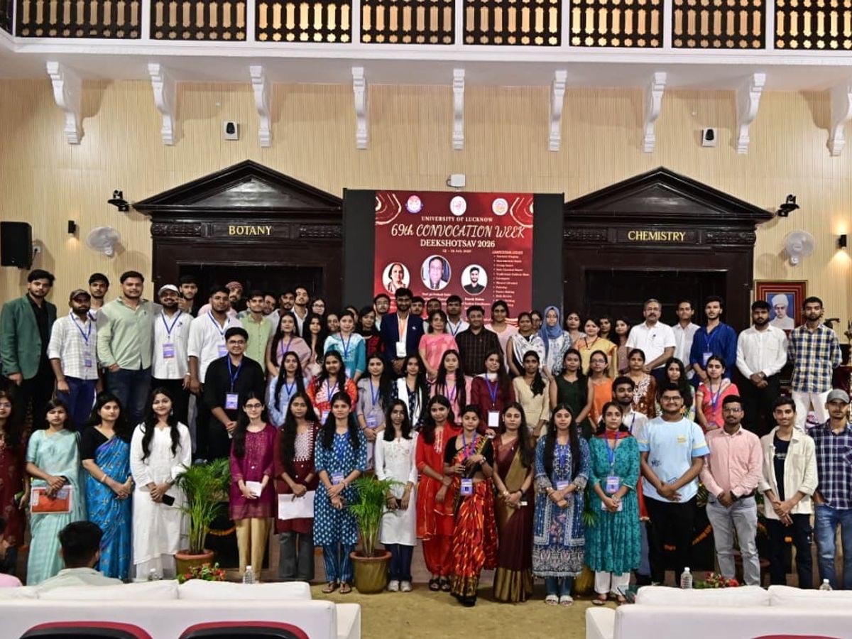 इलाहाबाद विश्वविद्यालय के कवि सम्मेलन से लखनऊ विवि की वॉल पेंटिंग तक, कई शहरों में पहुंचा अभियान