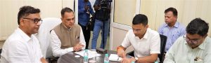 राजस्थान में ‘नेक्स्ट जेन जनसम्पर्क’ की पहल, CS ने परिवादियों से किया सीधा संवाद राजस्थान में ‘नेक्स्ट जेन जनसम्पर्क’ की पहल, CS ने परिवादियों से किया सीधा संवाद