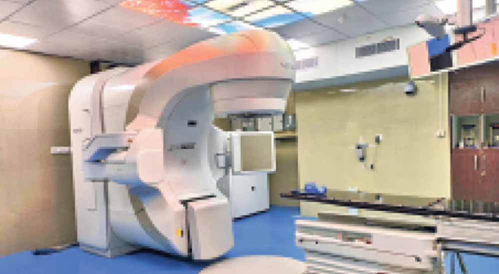 AI और रोबोट से बदलेगी कैंसर जांच की तस्वीर, इंदौर में 12 सेकंड में रिपोर्ट और मुफ्त स्क्रीनिंग