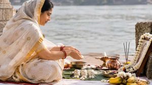 क्या महिलाएं कर सकती हैं श्राद्ध और पिंडदान? गरुड़ पुराण में बताए गए हैं ये नियम क्या महिलाएं कर सकती हैं श्राद्ध और पिंडदान? गरुड़ पुराण में बताए गए हैं ये नियम