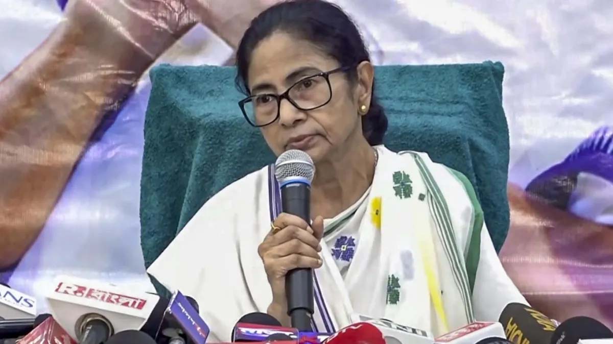 जिस लेफ्ट से दशकों तक लड़ीं ममता, अब उसी से बातचीत; SIR मुद्दे पर साथ आने की तैयारी