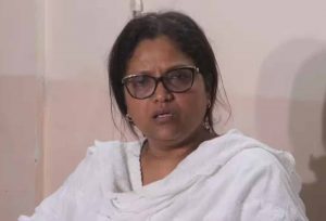 कोलकाता लॉ कॉलेज में इस्तीफे पर नया मोड़, वाइस प्रिंसिपल मोहम्मदी तरन्नुम ने मारी पलटी कोलकाता लॉ कॉलेज में इस्तीफे पर नया मोड़, वाइस प्रिंसिपल मोहम्मदी तरन्नुम ने मारी पलटी