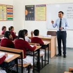 शिक्षा व्यवस्था सुधारने की नई पहल, बिहार के मॉडल स्कूलों में अधिकारी निभाएंगे शिक्षक की भूमिका