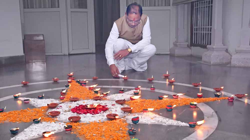 मुख्यमंत्री विष्णुदेव साय बोले- पीएम मोदी का सेवा और समर्पण देशवासियों के लिए प्रेरणा