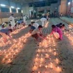 यूपी में PM मोदी के जन्मदिन पर सेवा की मिसाल, 75 जिलों में जले 5.90 करोड़ दीये
