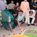 सरगुजा में जलाया गया ‘आशीर्वाद का दीया’, सेवा-संकल्प के साथ गूंजा एकजुटता का संदेश सरगुजा में जलाया गया ‘आशीर्वाद का दीया’, सेवा-संकल्प के साथ गूंजा एकजुटता का संदेश